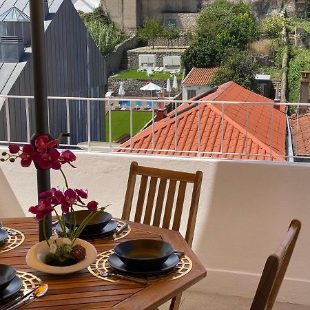 Apartamento Com Patio Na Rua Principal Da Cidade Порту Екстер'єр фото