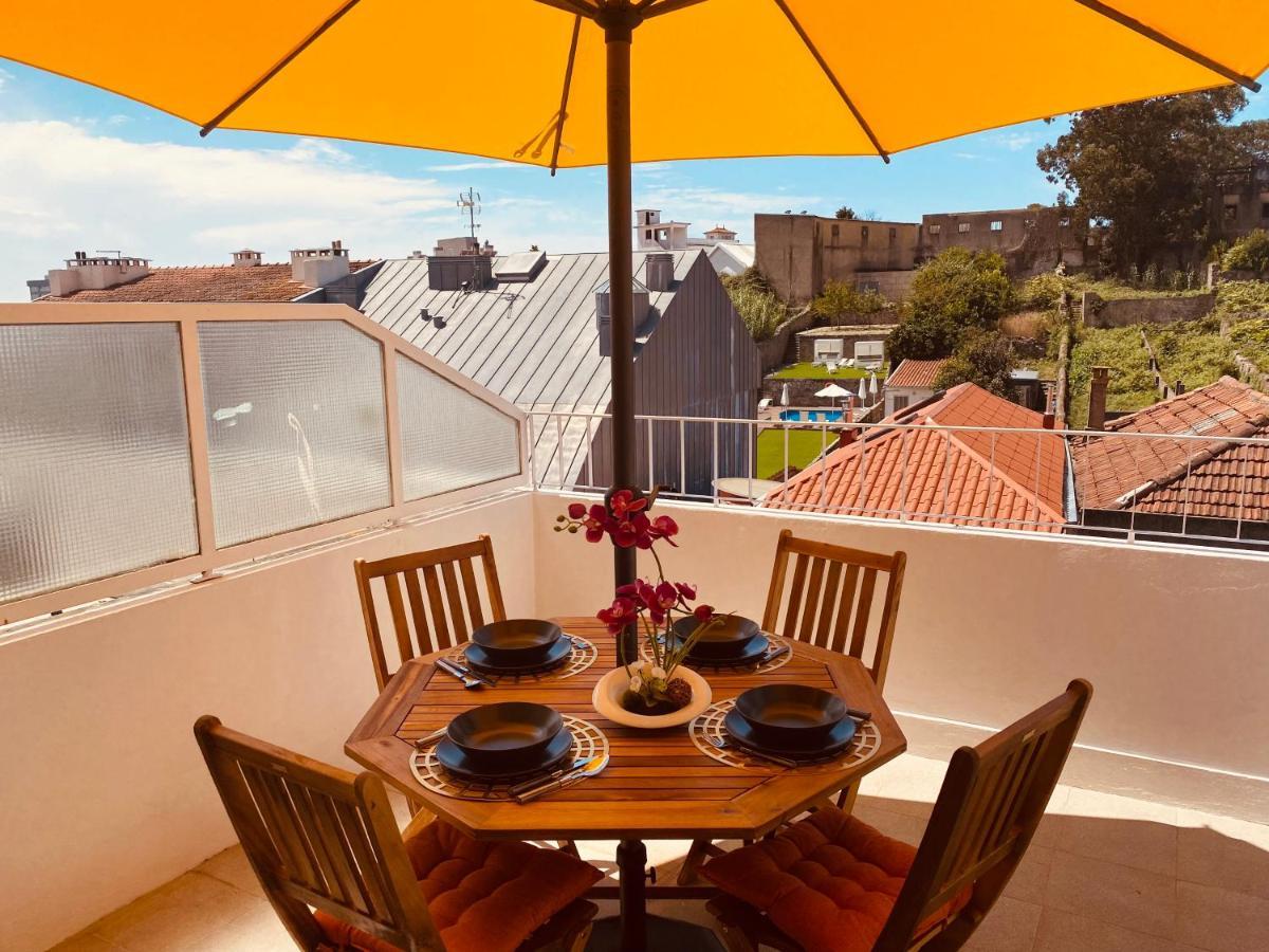 Apartamento Com Patio Na Rua Principal Da Cidade Порту Екстер'єр фото